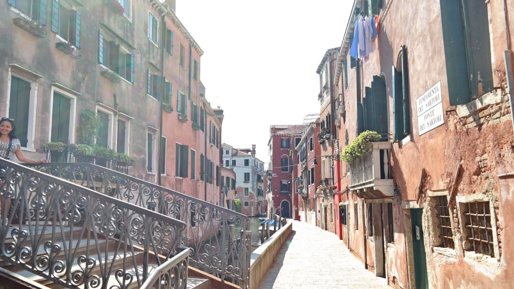 2 Travel Story Walking Tour Venice Italy Secret Street
